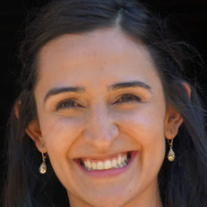 Meet your Posher, Maria isabel